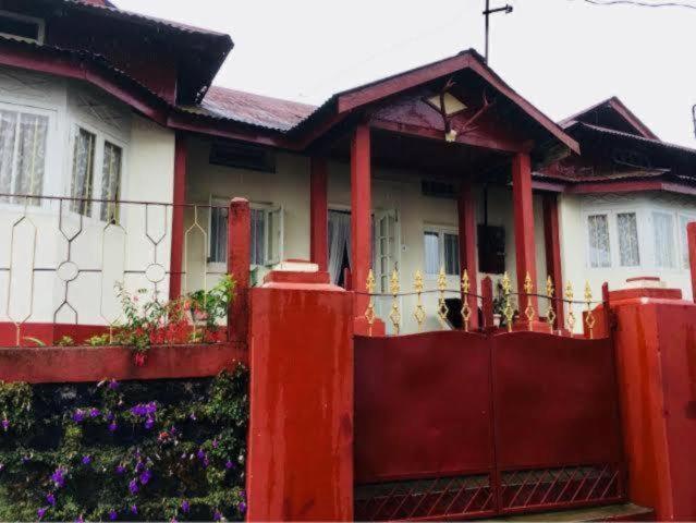 Odyssey'S Pateng Homestay, Cherrapunji Buitenkant foto