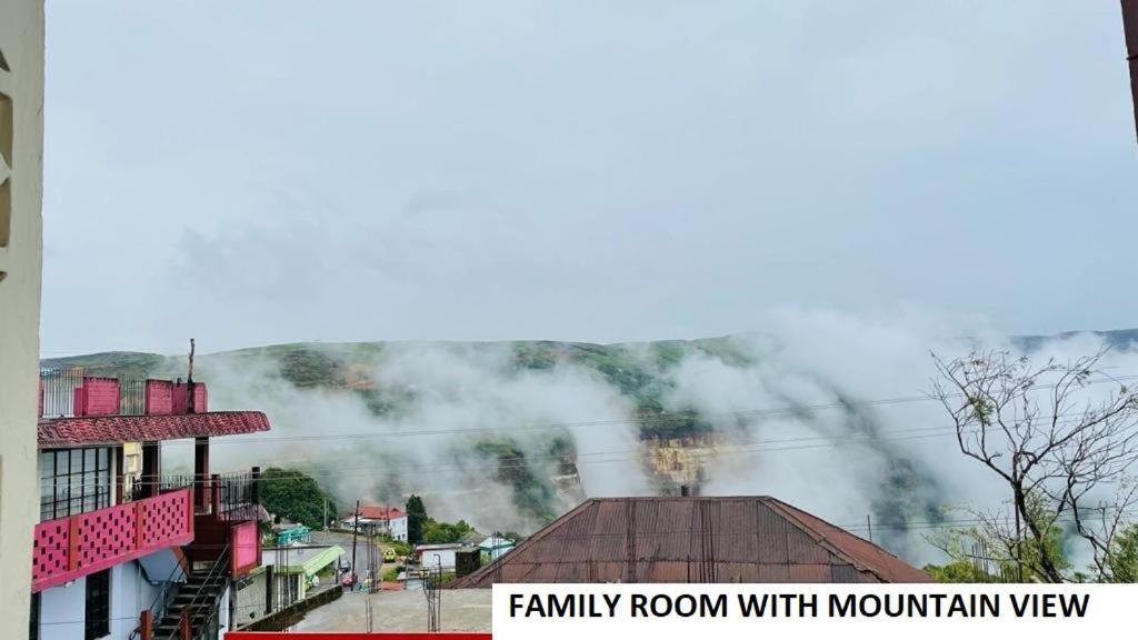 Odyssey'S Pateng Homestay, Cherrapunji Buitenkant foto