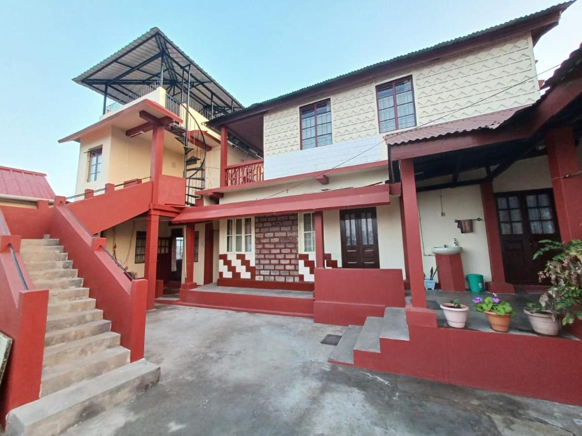 Odyssey'S Pateng Homestay, Cherrapunji Buitenkant foto